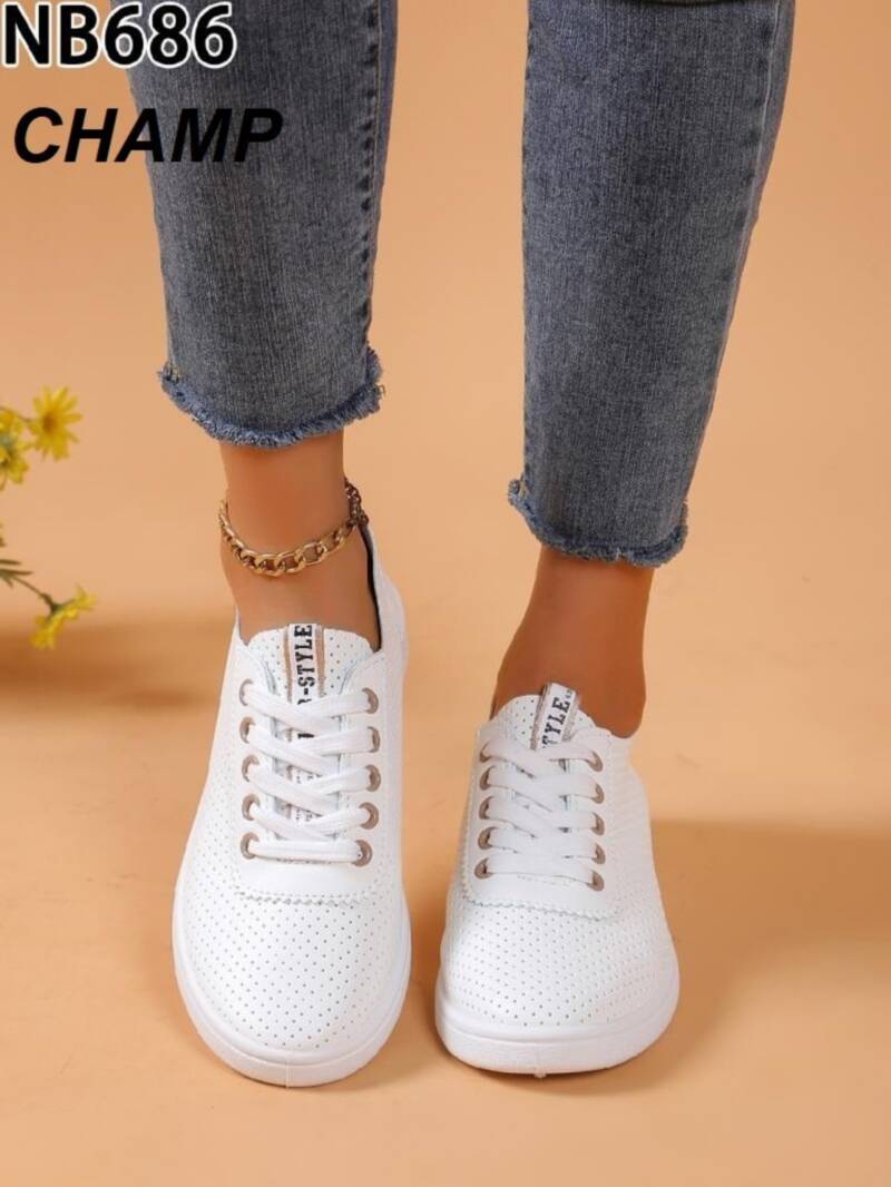 Trampki/Tenisówki Roz 36-41 / 12 par